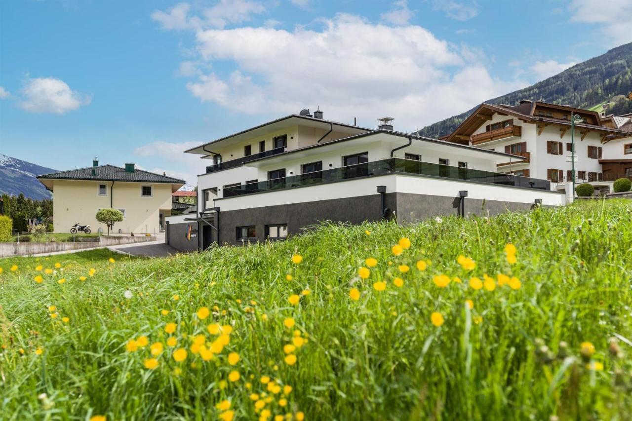 Apart Painting Ried im Zillertal Luaran gambar