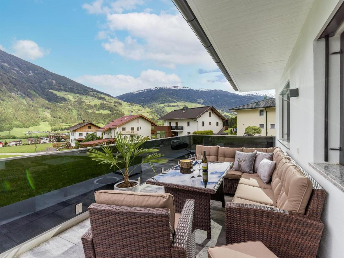Apart Painting Ried im Zillertal Luaran gambar